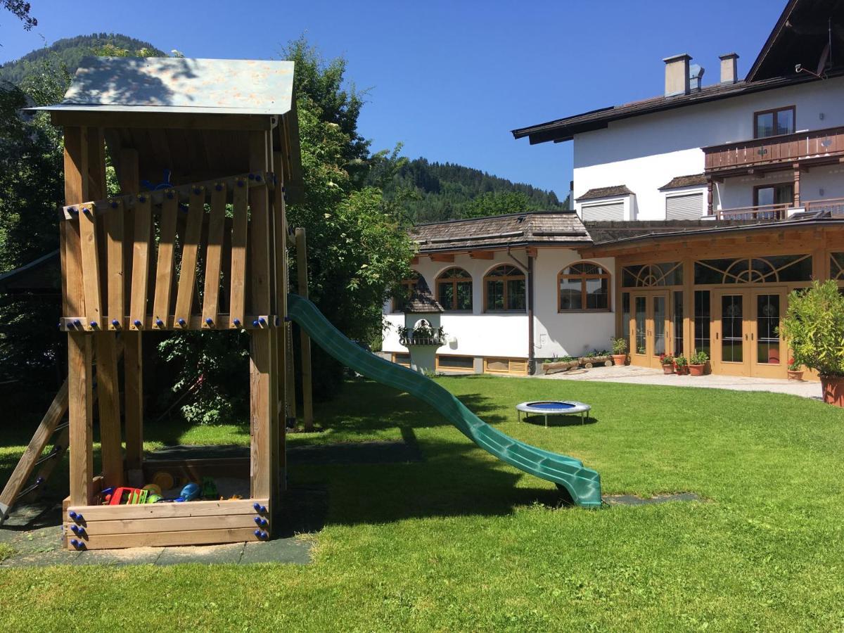 Hotel Metzgerwirt Kirchberg in Tirol Exterior foto