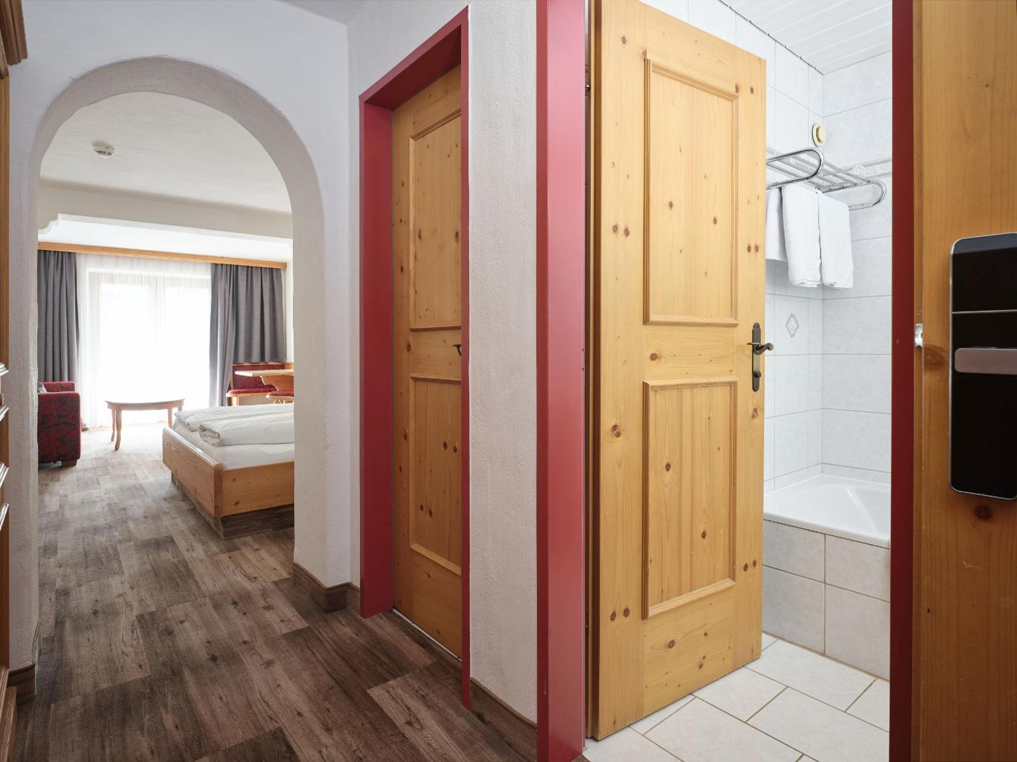 Hotel Metzgerwirt Kirchberg in Tirol Exterior foto